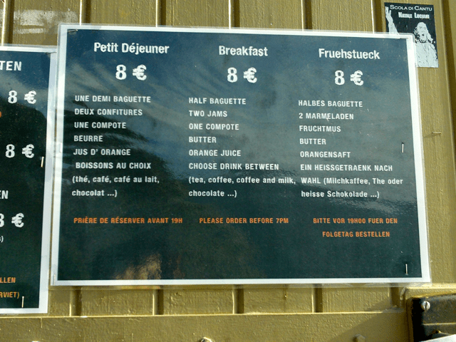 An example of the price of breakfast at Manganu refuge.